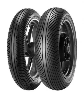 Pirelli Diablo Rain SCR1